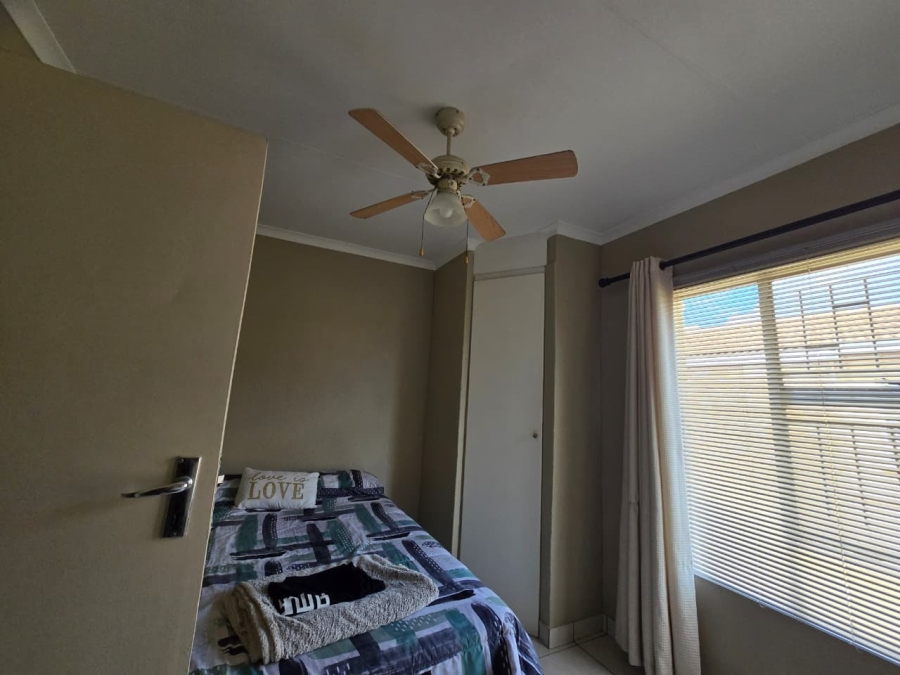 1 Bedroom Property for Sale in Die Bult North West